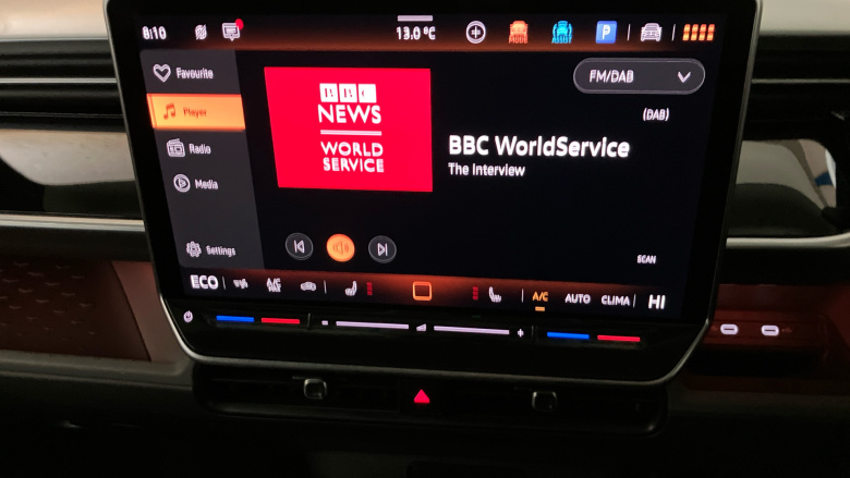 Volkswagen ID. Buzz 210kW Life Pro 86kWh 5dr LWB Auto [7 Seat] Electric Estate